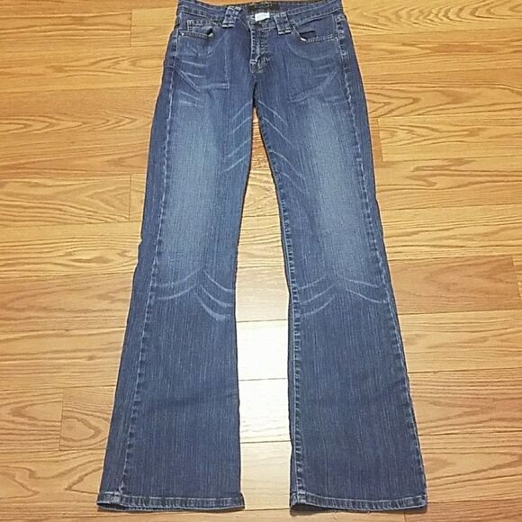 REACTION Kenneth Cole bootcut jeans Sz 28 NWOT - Picture 1 of 7